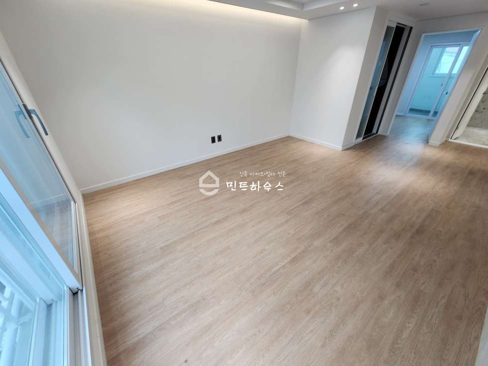 경기 부천소사구 괴안동 역곡역 왕테라스아파트 역세권, 마트, 시장까지 완벽한 입지 분양 매물번호 10560 사진 4