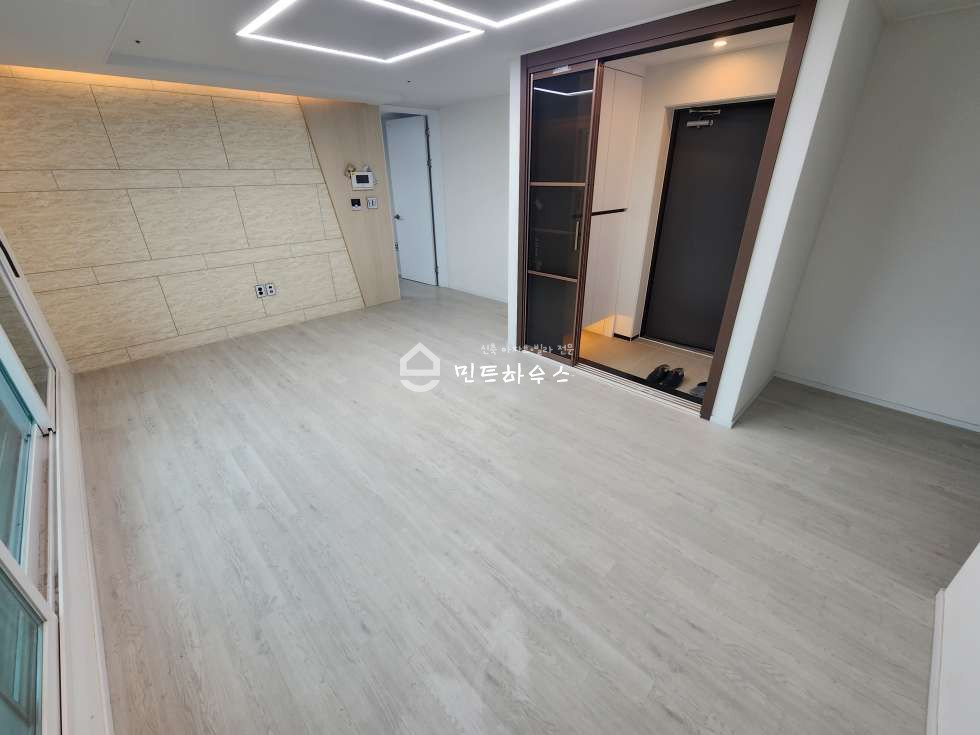 경기 부천소사구 소사본동 한지붕 두가족 부천 복층아파트 소사본동 왕테라스까지 있는 집 분양 매물번호 10302 사진 4